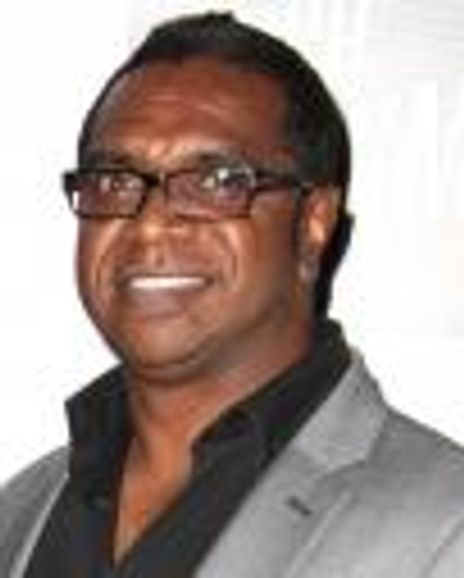 Clifton Bieundurry Headshot