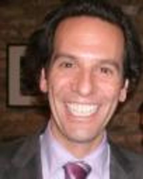 Neil Zucker Headshot