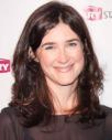 Caroline Wood Headshot