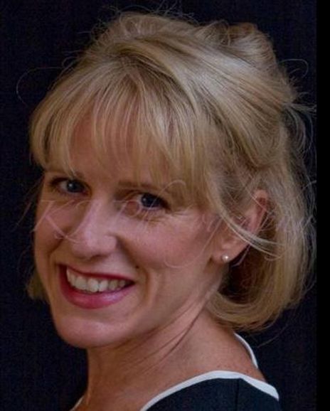 Sonja Hansen Headshot