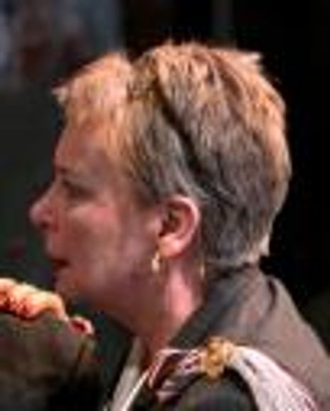 Therese Diekhans Headshot