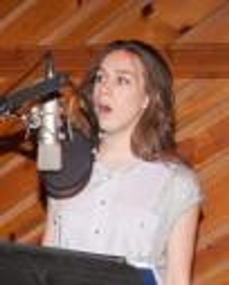 Hannah Whitney Headshot