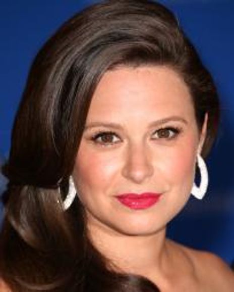 Katie Lowes Headshot