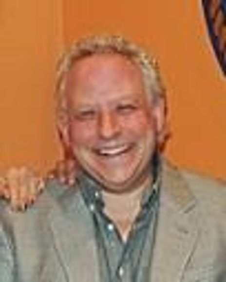 Gary Glasberg Headshot