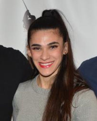 Ashley Gale Munzek Headshot