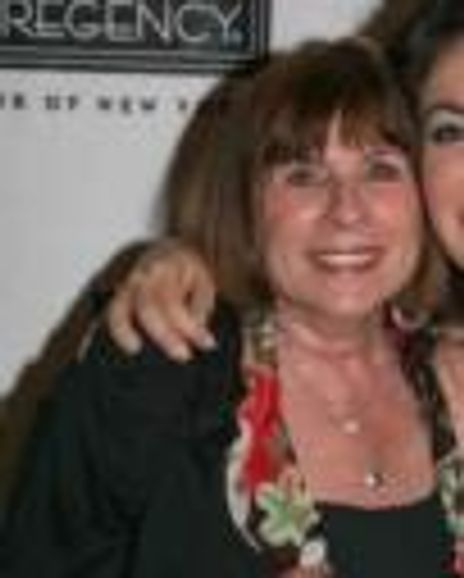 Sandi Durell Headshot