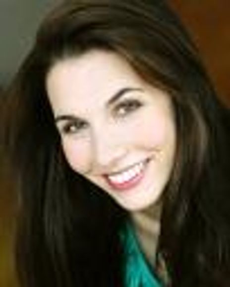 Elisa Pupko Headshot