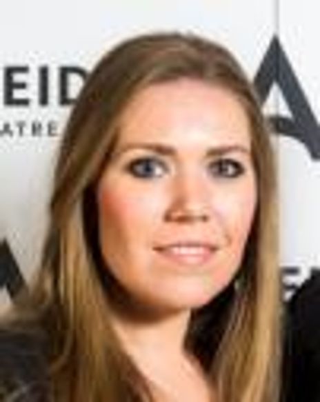 Fiona Barrett-Campbell Headshot