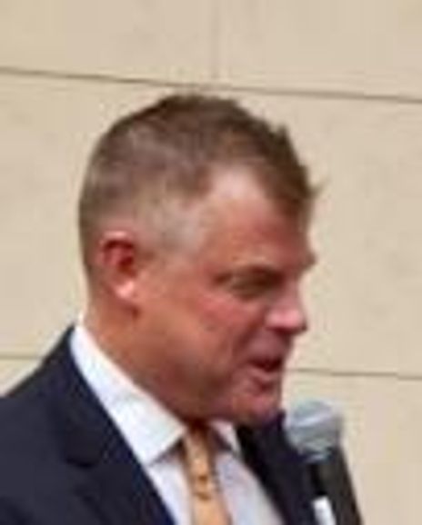 David Hoenemeyer Headshot