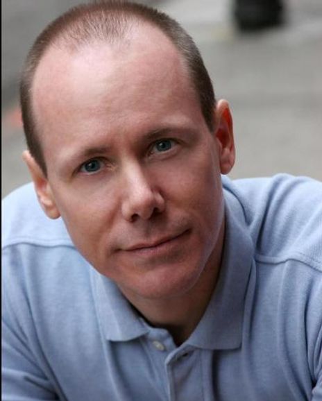 Tim Bennett Headshot