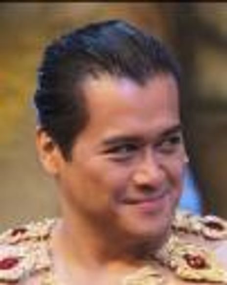 Lorenz Martinez Headshot