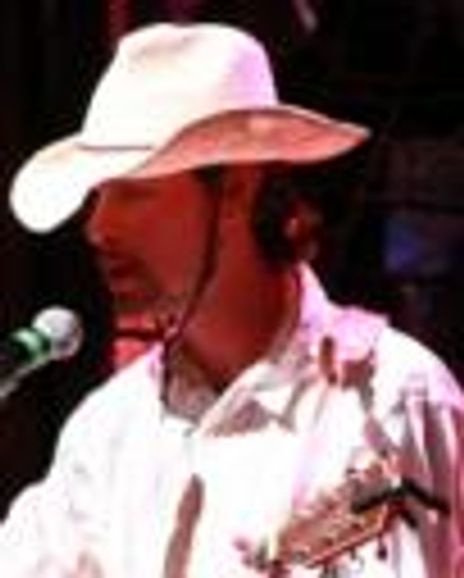 Ryan Foizey Headshot