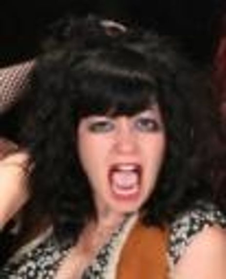 Sarah Porter Headshot