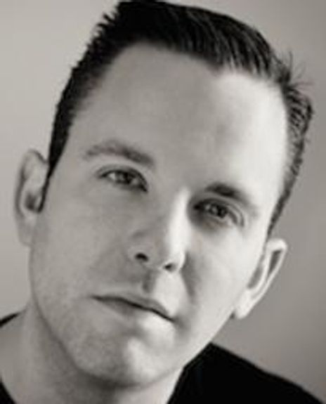 Drew Larimore Headshot
