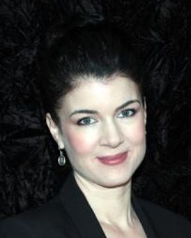 Gabrielle Miller Headshot