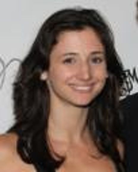 Stacey Sund Headshot