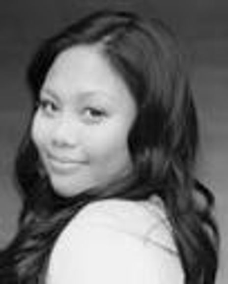 Genny Sermonia Headshot