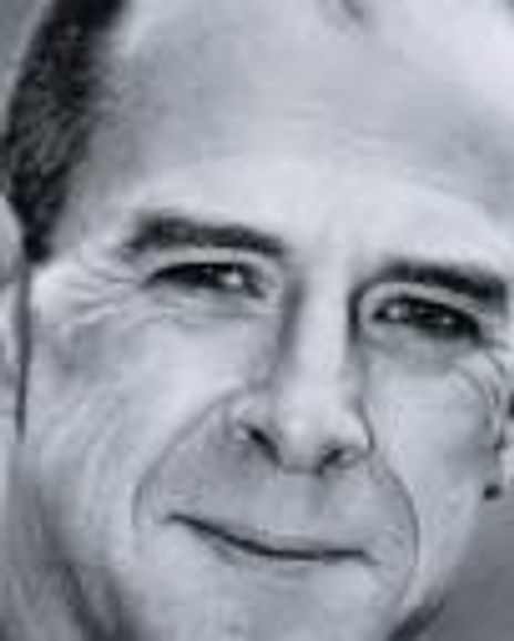 Robert Traynor Headshot