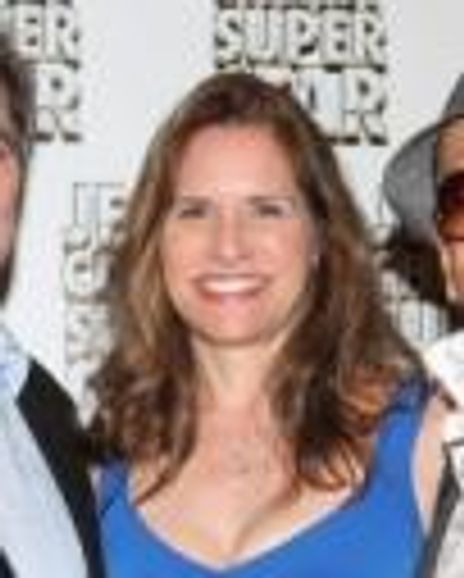 Michelle Fox Headshot