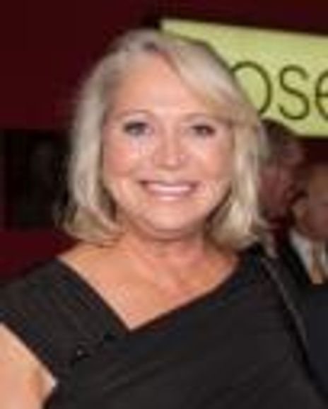 Suzan Kremer Headshot