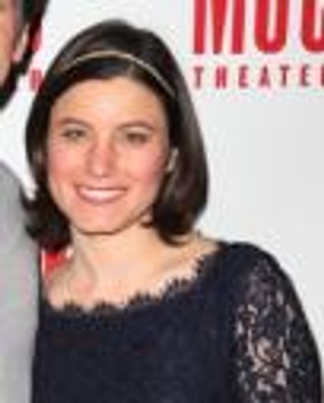 Susie Pourfar Headshot