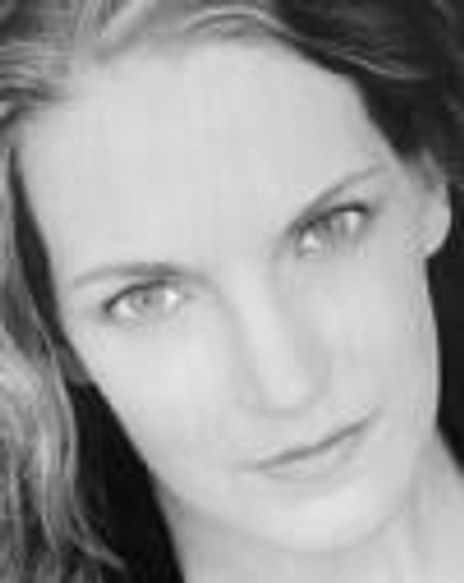 Amy Tribbey Headshot