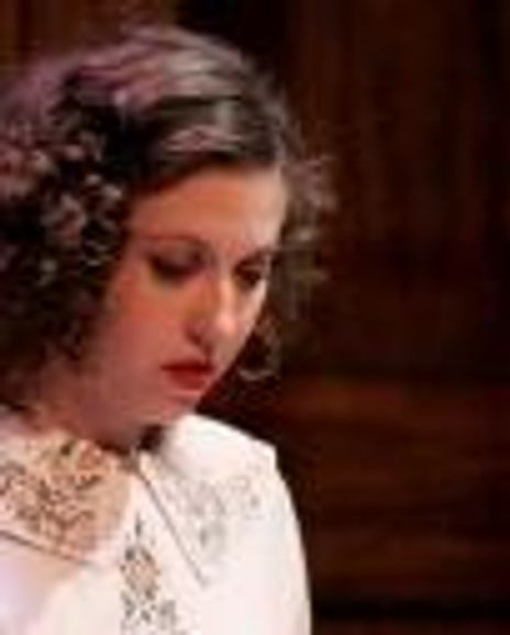 Jennifer Losi Headshot