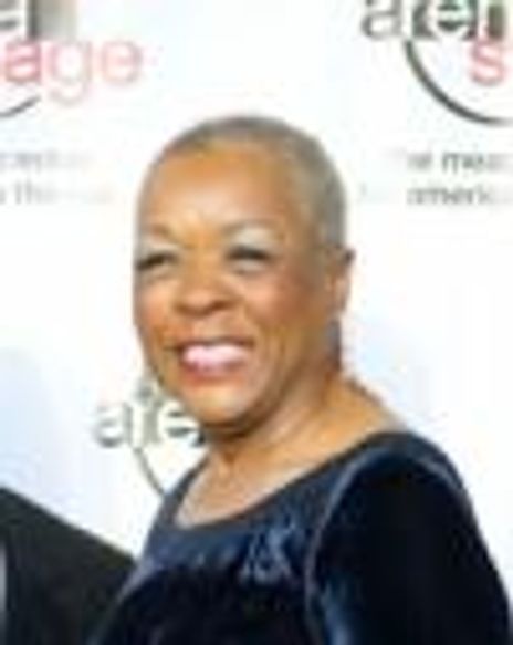 Antoinette Ford Headshot