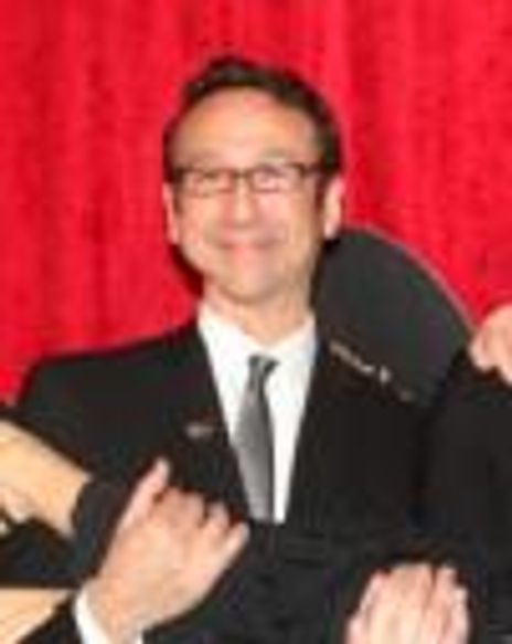 Tom Russell Headshot