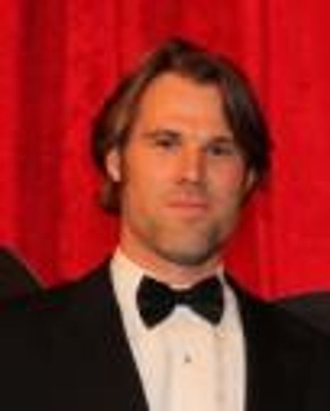 Sarah Jean Shervin Headshot