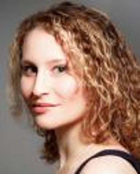 Anna K. Jacobs Headshot