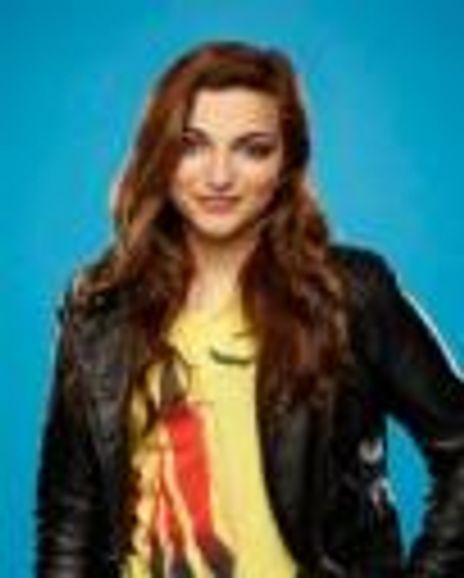 Aylin Baramuglu Headshot