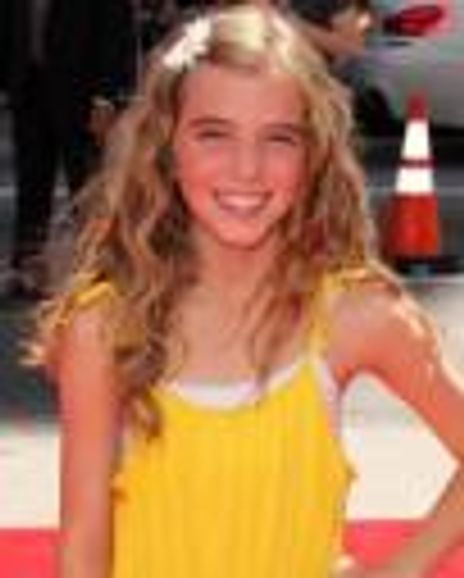 Avalon Robbins Headshot