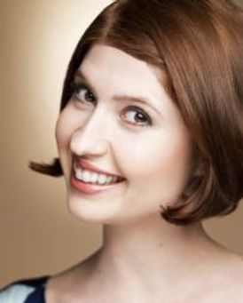 Jen Liv Headshot