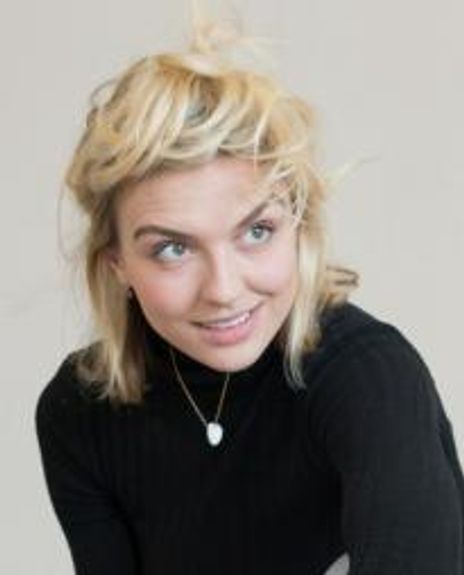 Florence Roberts Headshot