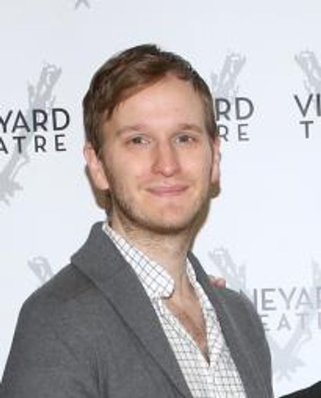 Matthew roi Berger Headshot