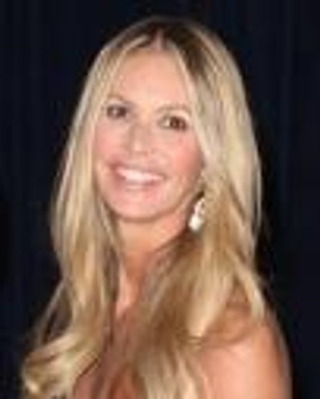 Elle Macpherson Headshot