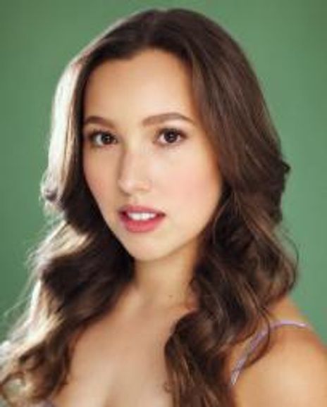 Lilli Jacobs Headshot