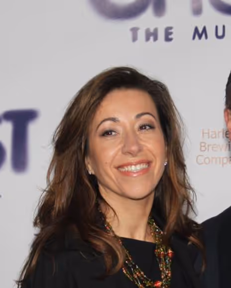 Sandra Edward Headshot