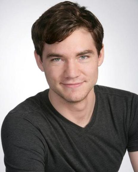 Daniel Durant Headshot