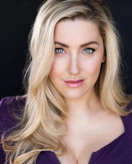 Leah Allers Headshot