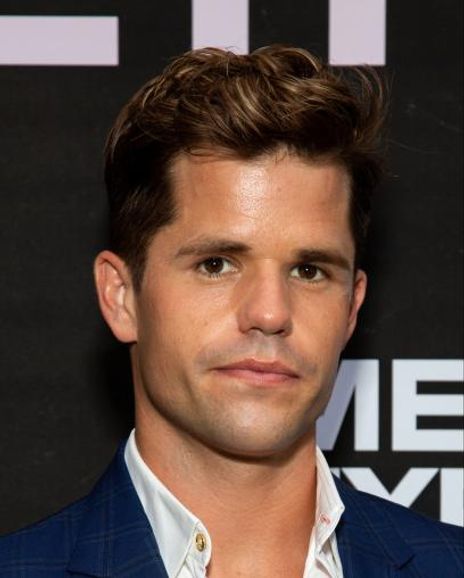 Charlie Carver Headshot