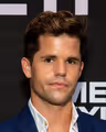 Charlie Carver