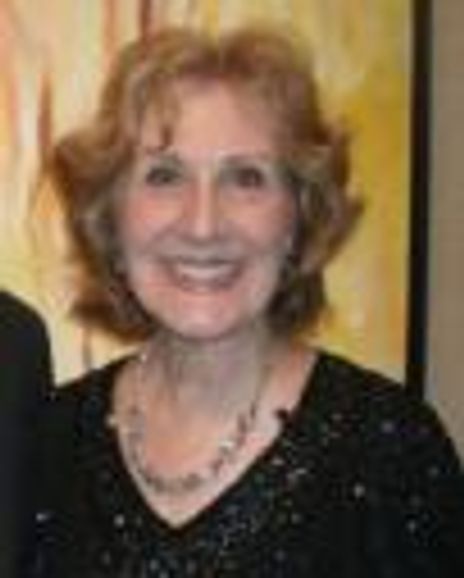 Peggy Roeder Headshot