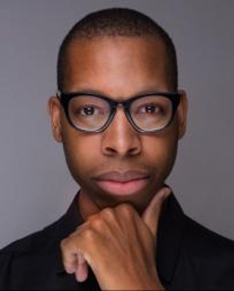 Roger Ellis Headshot