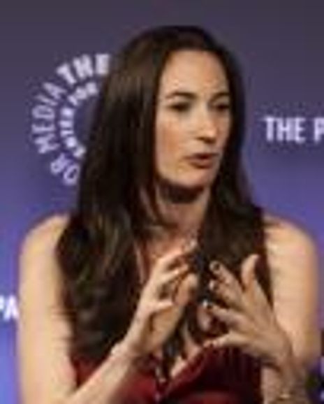 Stephanie Riggs Headshot