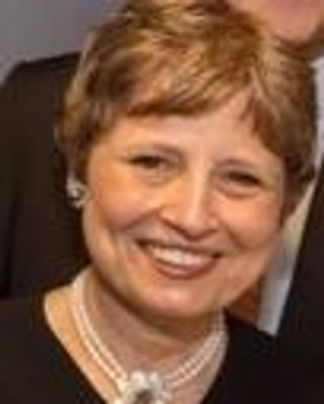 Matthew VanBesien Headshot