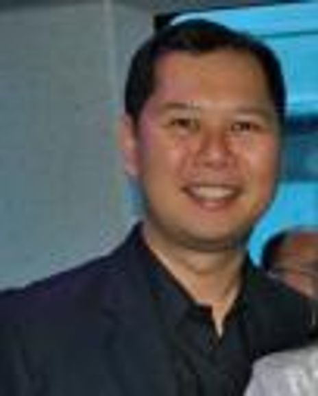 Mickey Munoz Headshot