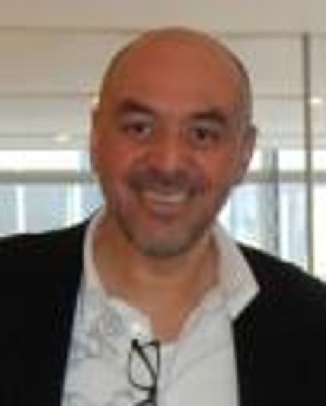 Raul Espinoza Headshot