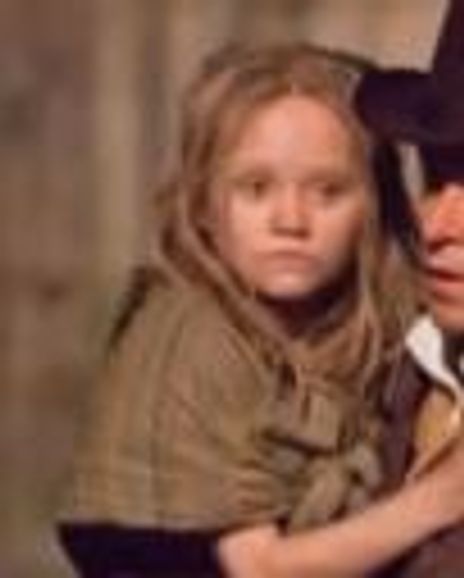 Isabelle Allen Headshot